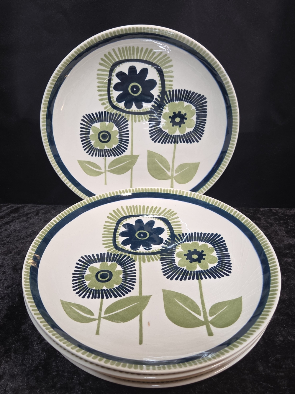 Vintage Royal China Cavalier Ironstone "Triple Treat" Set/6 Dinner Plates USA